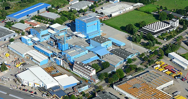 Industrieanlage als illustratives Branchenmotiv, kein Standort von Veltrum